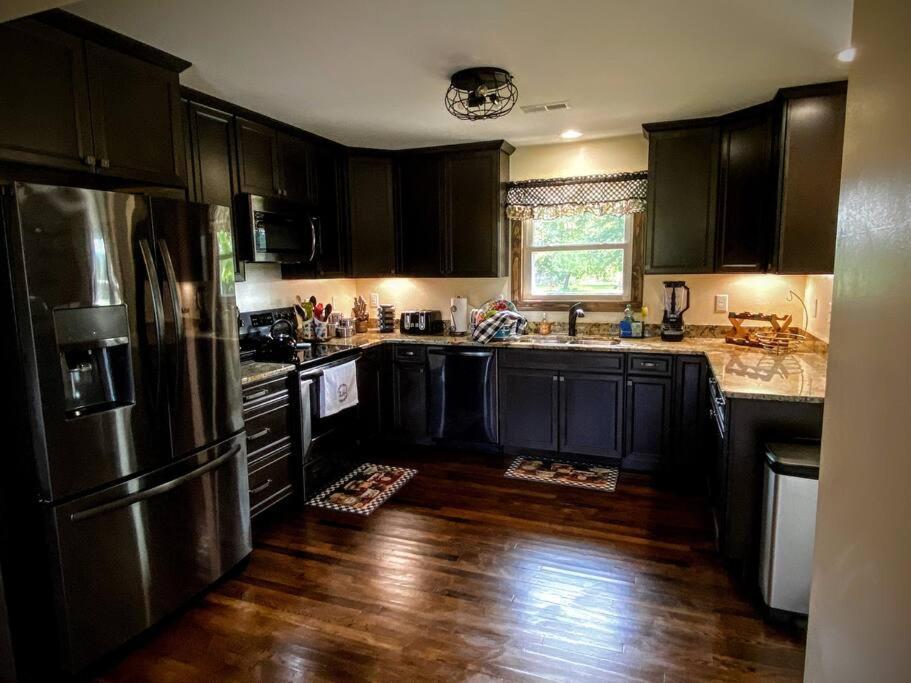 Holly Tree Retreat Located In Beautiful Luray, Va. Exterior foto