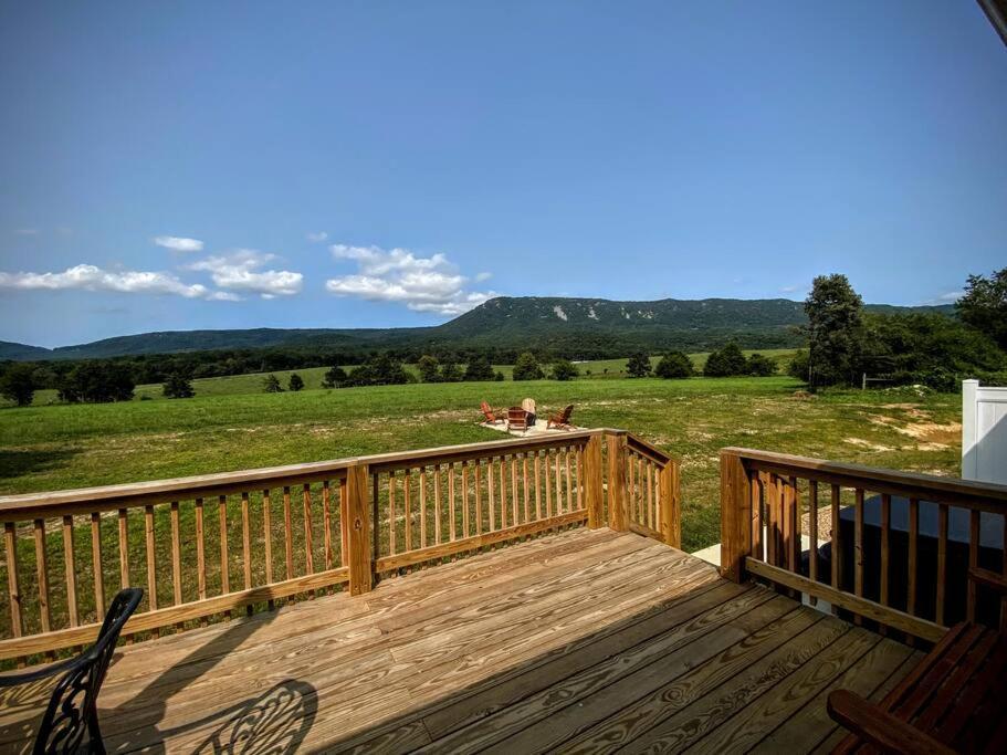 Holly Tree Retreat Located In Beautiful Luray, Va. Exterior foto